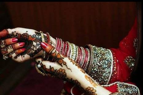 Suhaag Bangles Store