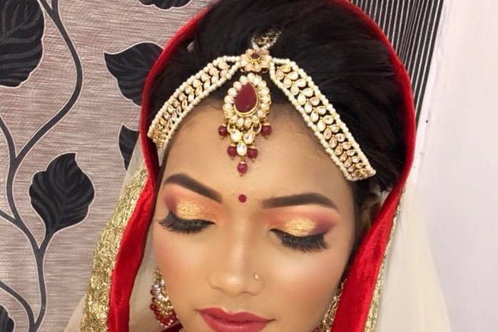 Bridal makeup