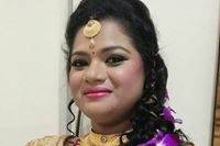 Poonam Bhujbal - Pro Makeup Artist and Hairstylist