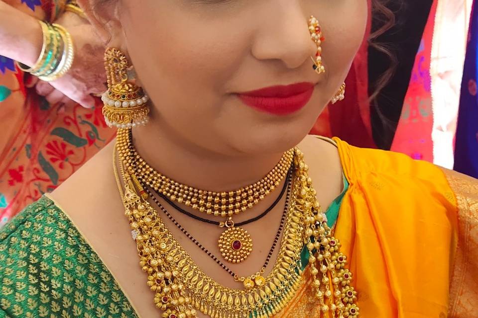 Poonam Bhujbal - Pro Makeup Artist and Hairstylist