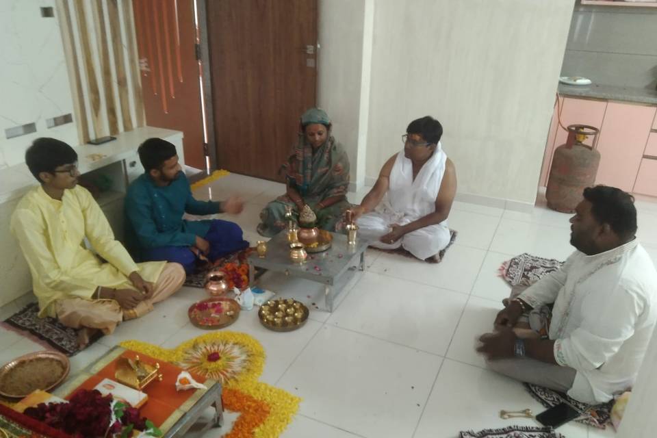 Panditji for Banglore puja