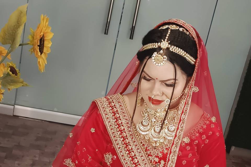 Bridal makeup