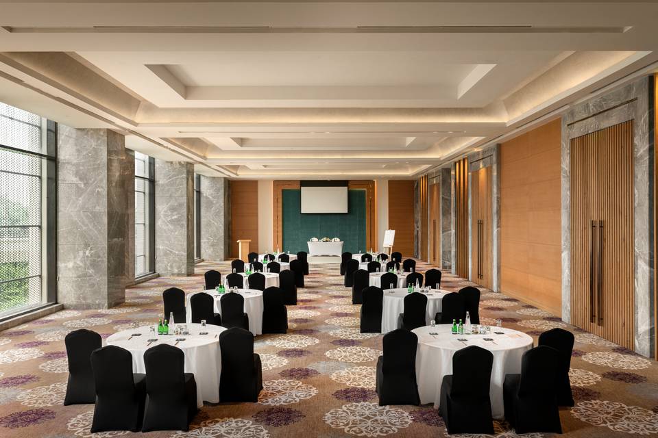 Banquet hall