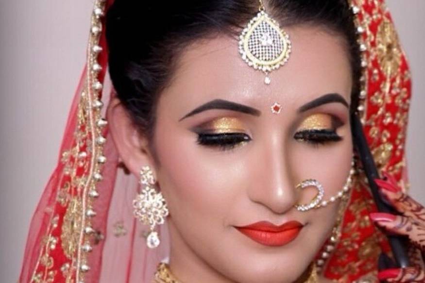 Bridal makeup