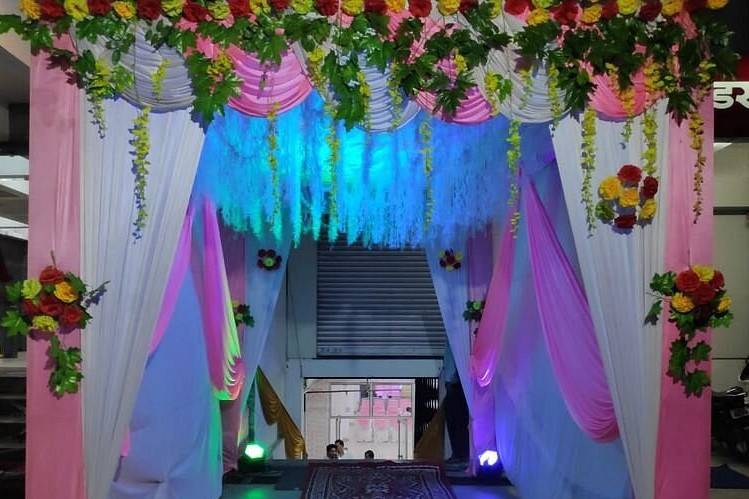 Entrance decor