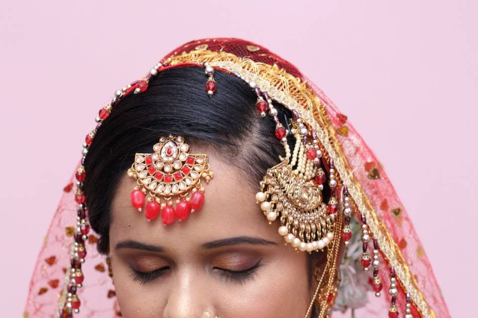 Bridal makeup