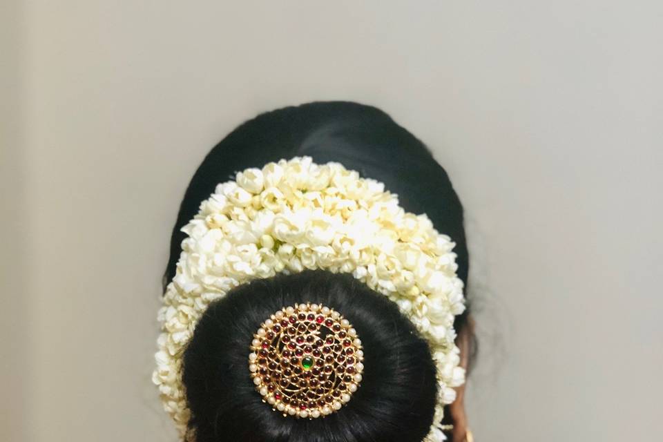 Asmee Bridal Makeup Artist