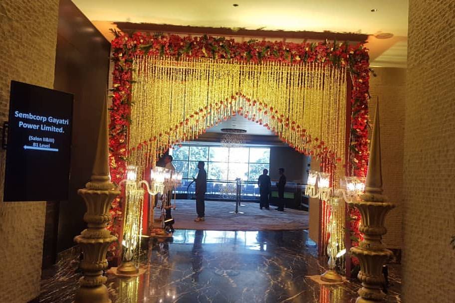 Entrance decor