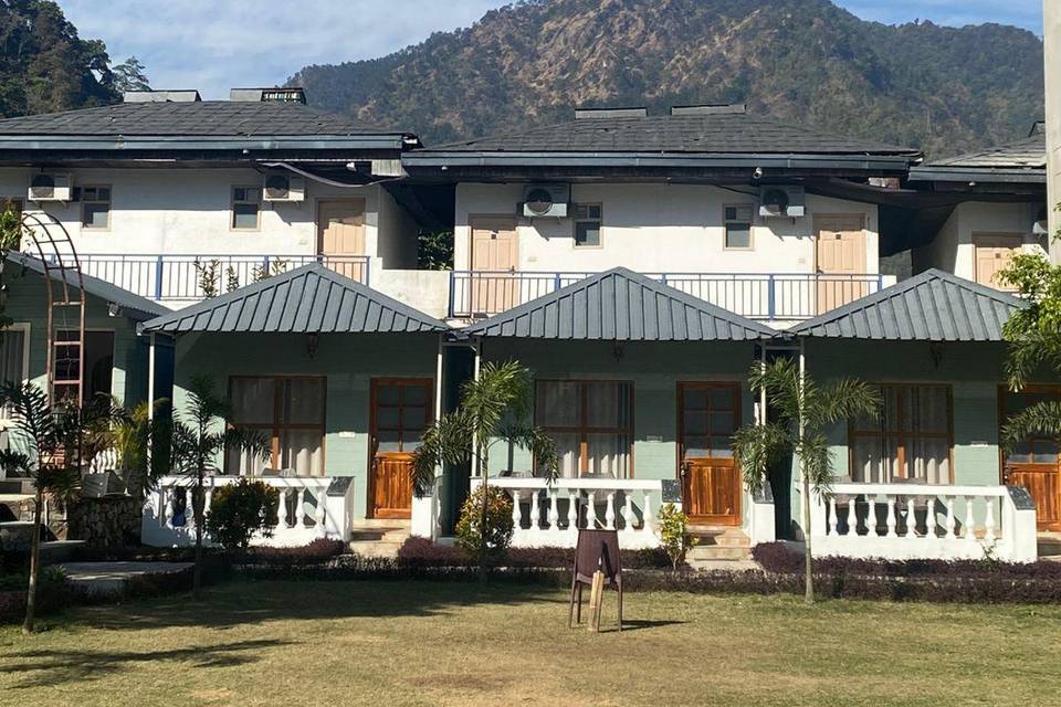 Lawn area