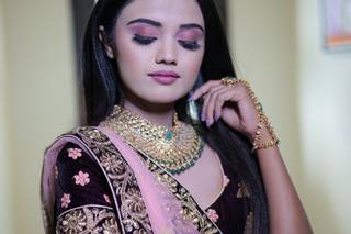 Nidhi Makeup Studio