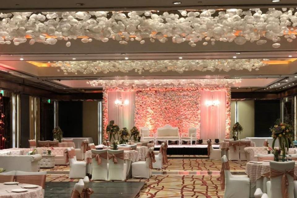 Wedding stage for indoor