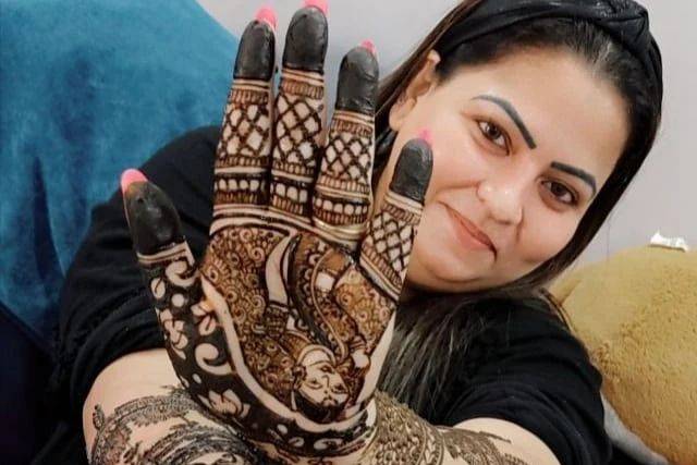 Ravi Mehandi Arts, Pune - Service Provider of Bridal Mehndi Services and  Arebic Mehndi Art