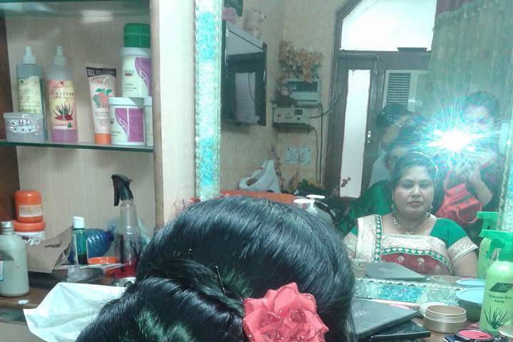 Royal Beauty Parlour Hair Care and Skin