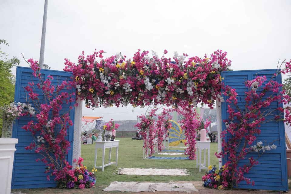 Entrance decor