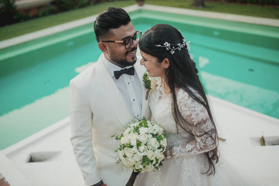 COUPLE