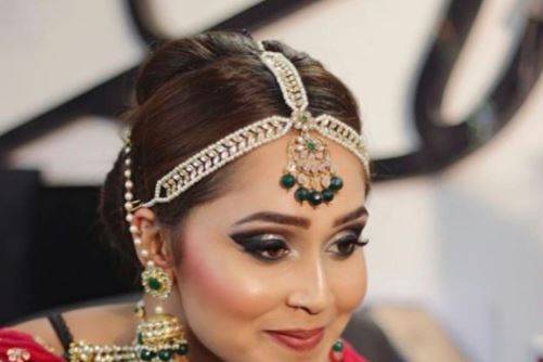 Bridal makeup