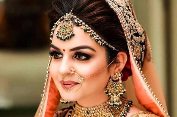 Bridal makeup