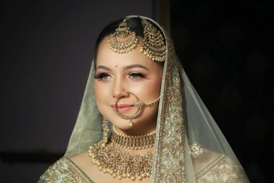 Sikh bride soft look