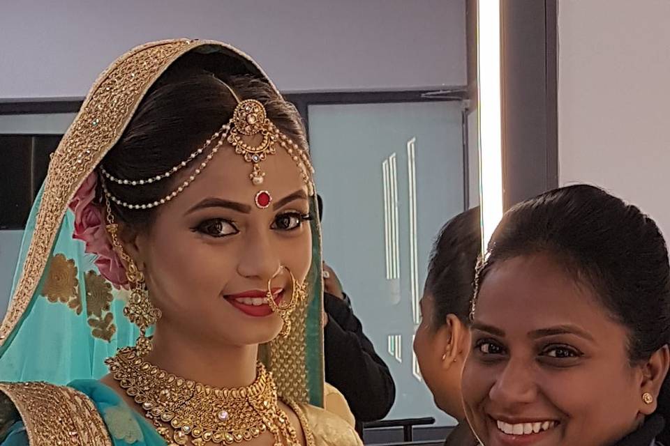 Makeup n Hair Artist on Instagram What to love more of this Maharashtrian  Navari Beauty her Graceful Smile or Pose    Hairstyle and  Draping 
