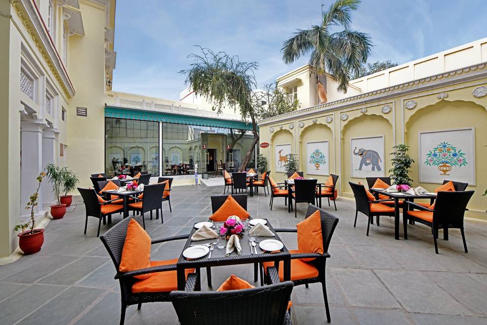 Diwan Khana Al Freso