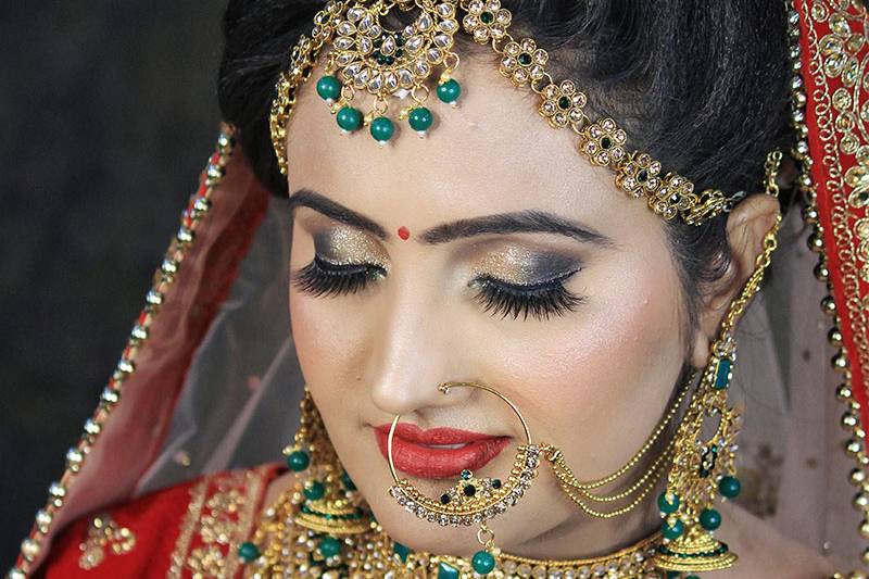 Bridal makeup