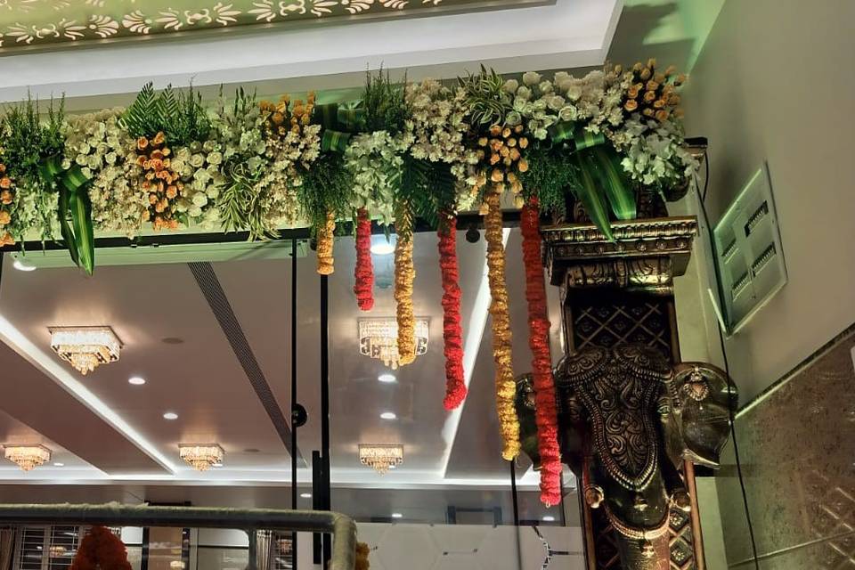 Entrance decor