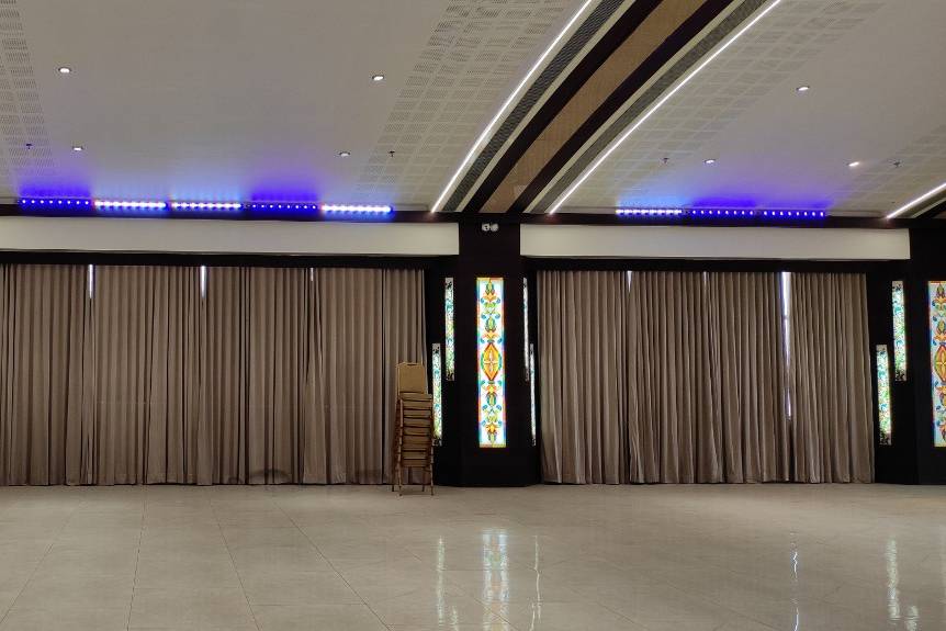 Banquet hall