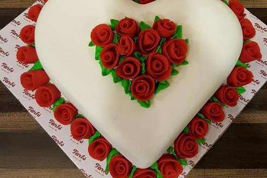 Bike lovers theme birthday cake for kids - Cake Square Chennai | Cake Shop  in Chennai