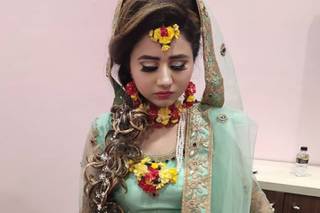 Shaheen Sona Makeup Artist, Mumbai