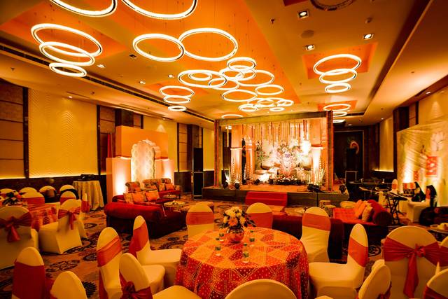 Nidhivan Sarovar Portico