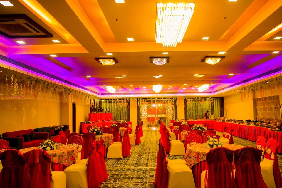 Nidhivan Sarovar Portico portfolio