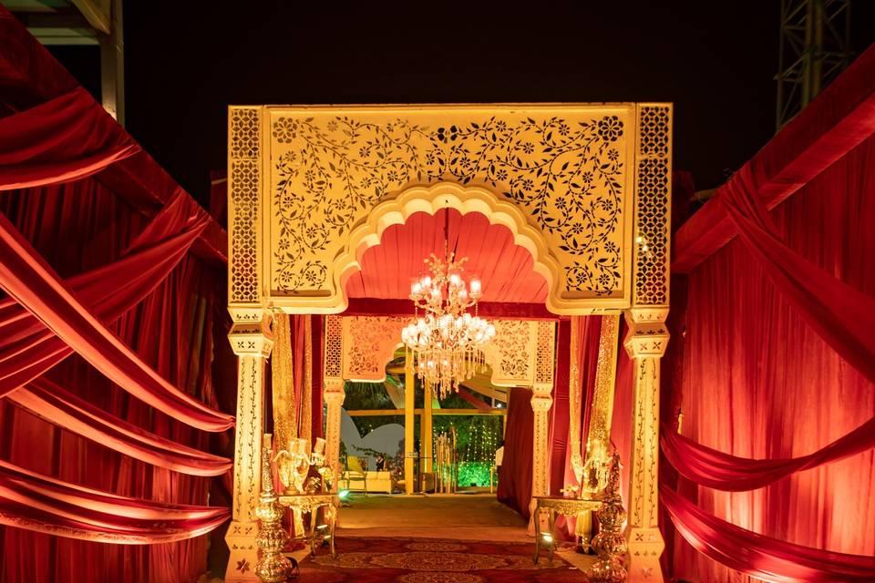 Nidhivan Sarovar Portico portfolio
