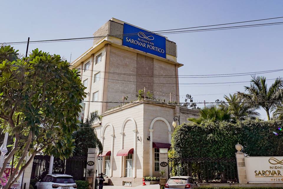 Nidhivan Sarovar Portico portfolio