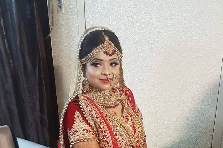 Bridal makeup