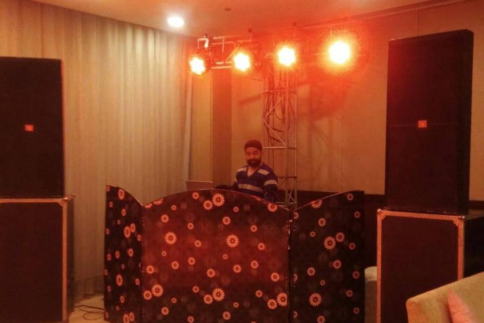 DJ player