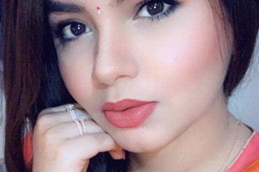 Party makeup