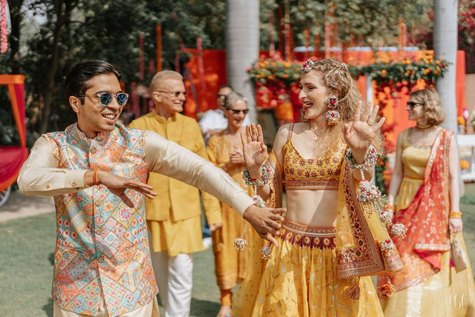 Couple Entry - Mehendi