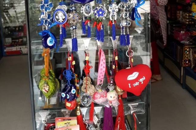 Gifts house Archies in Ahmedabad, - Gift Shops, in Ahmedabad, Gujarat,  India - MeriCity