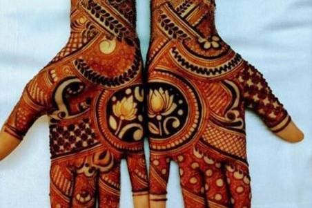 Best Mehandi Artist in Lajpat Nagar | by Rinku Mehandi Artist | Jan, 2024 |  Medium