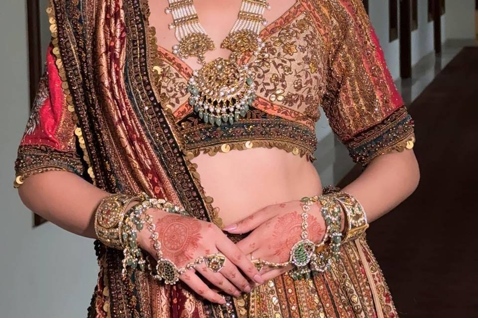 Glams Doll Kashipur