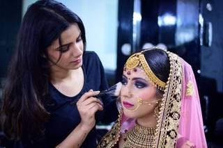 Surbhi Arora, Gagan Vihar