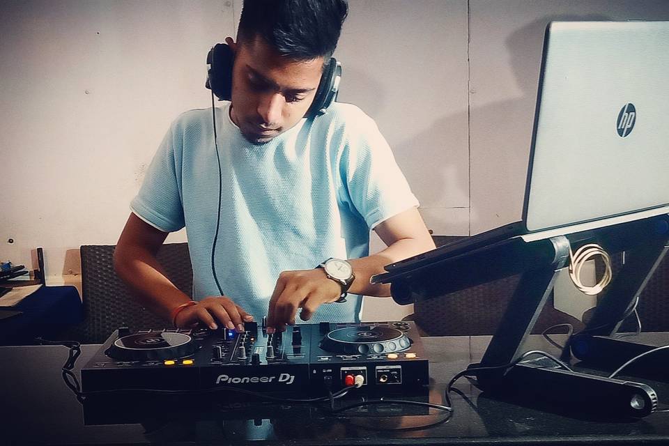 DJ HS, Udaipur