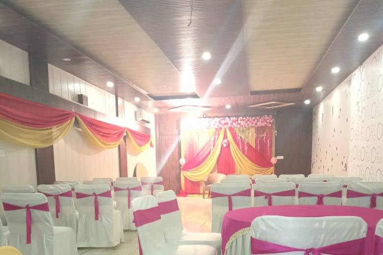 Banquet hall