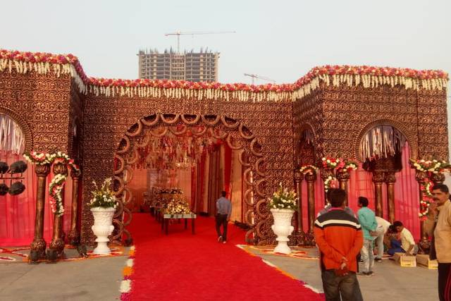 Entrance decor