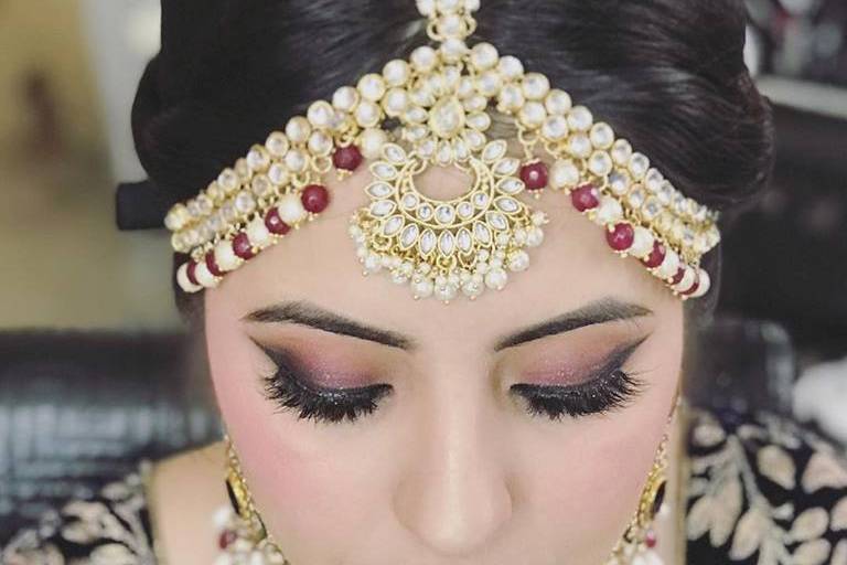 Afreen Shaikh - Hair & Makeup