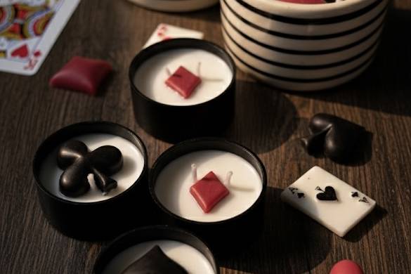 POKER CANDLES