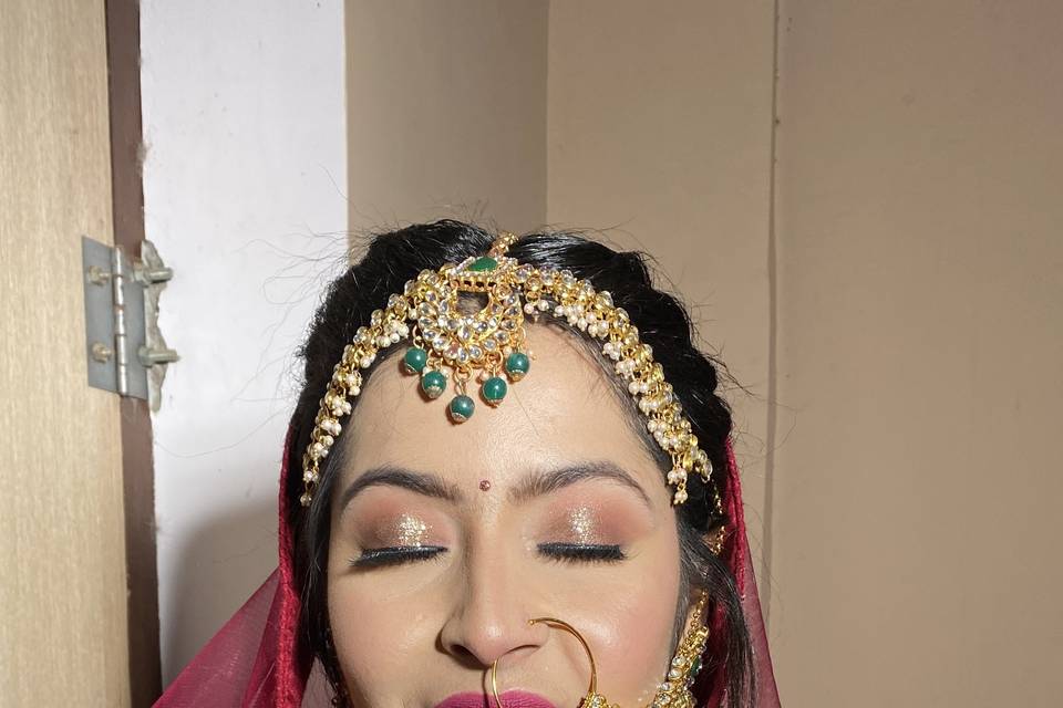 Soft bridal makeup