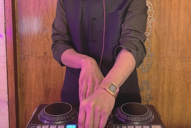 DJ Sukhbir