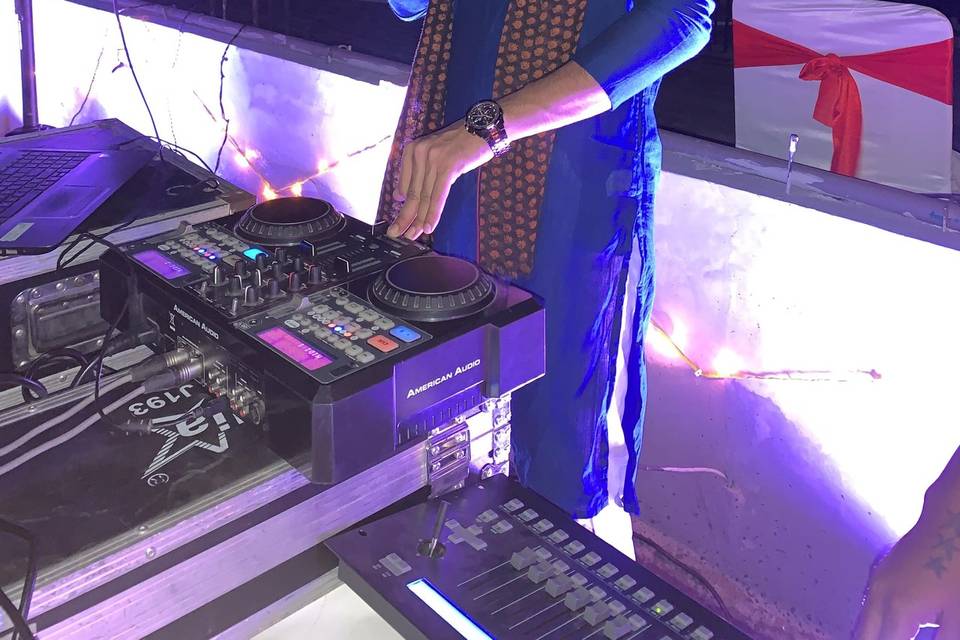 DJ Sukhbir, Delhi
