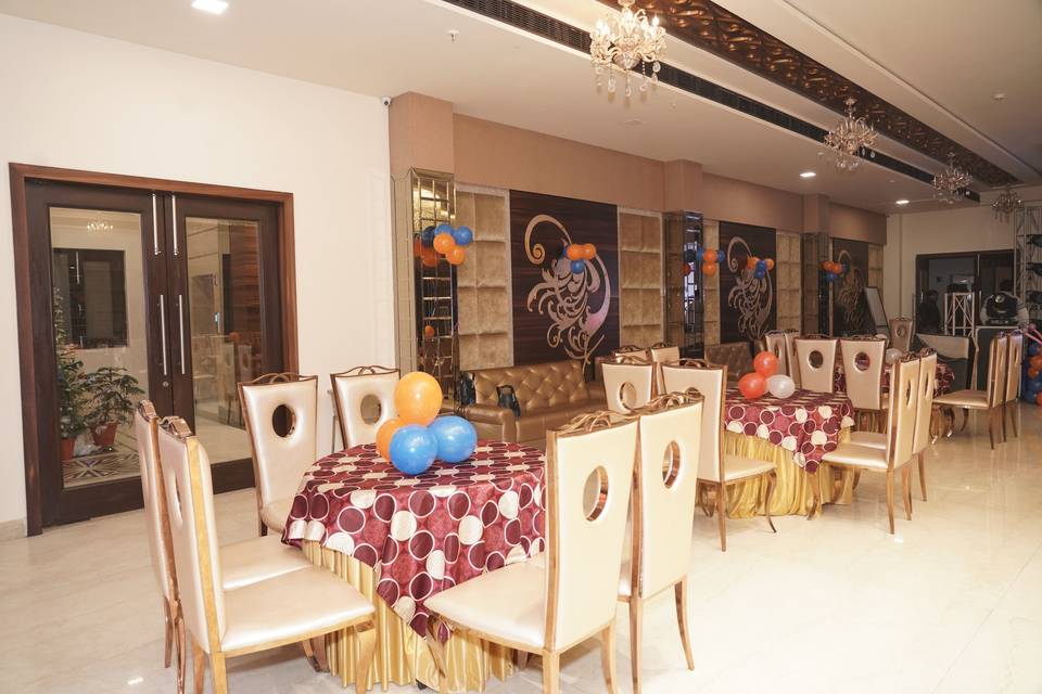 Banquet hall